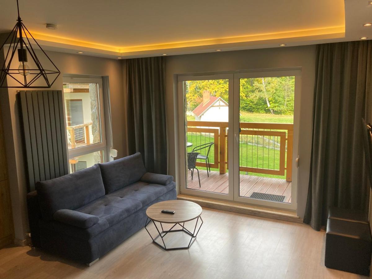 Apartament Modern Z Ogrodem ชกลาร์สกา ปอเรมบา ภายนอก รูปภาพ